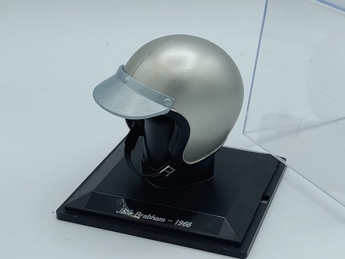 New artisan version helmet - artisan, 1:5