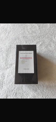 Dzongkha artisan parfum - dzongkha, l'artisan