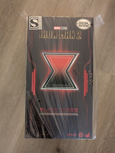 Hot toys iron - 2, vedova